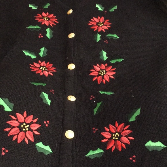 Croft & Barrrow Christmas vest. Size medium - Picture 8 of 8